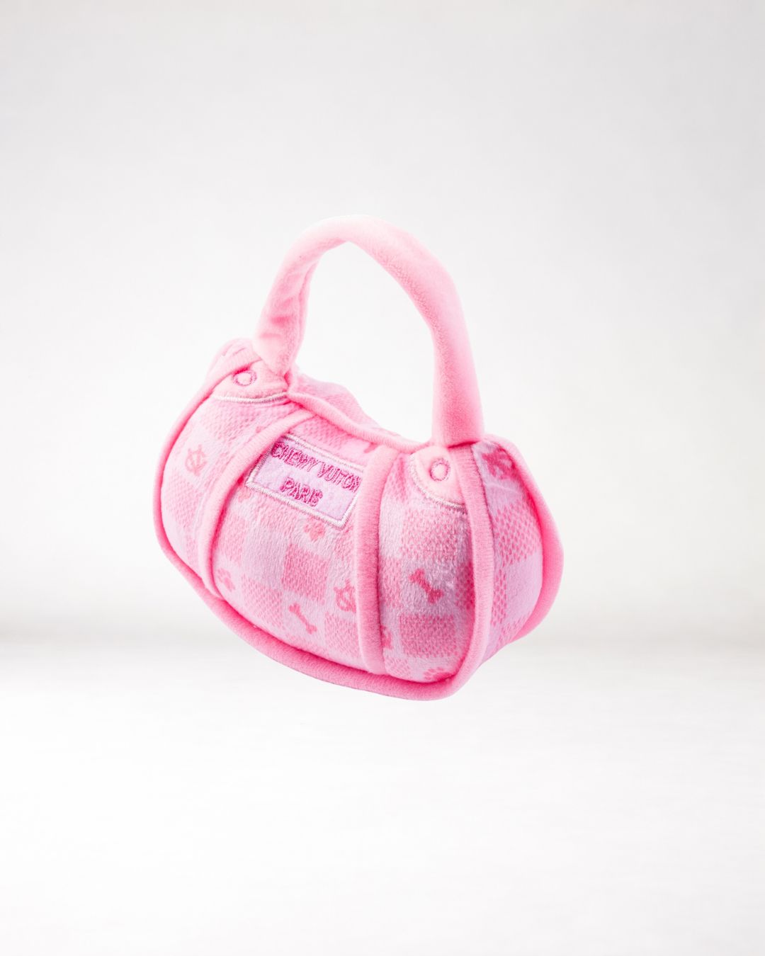 Chewy Vuiton Checker Bag Pink hondenspeeltje zijaanzicht